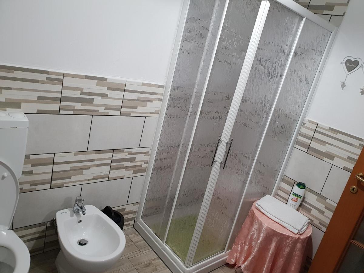 Casa Vacanze L'Agrifoglio Acomodação com café da manhã Magliolo Exterior foto